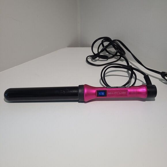 Beauty Labs Curling Wand 1 1/4 inch Ceramic Clipless Purple BLack BL-CCC32PR - Picture 1 of 6